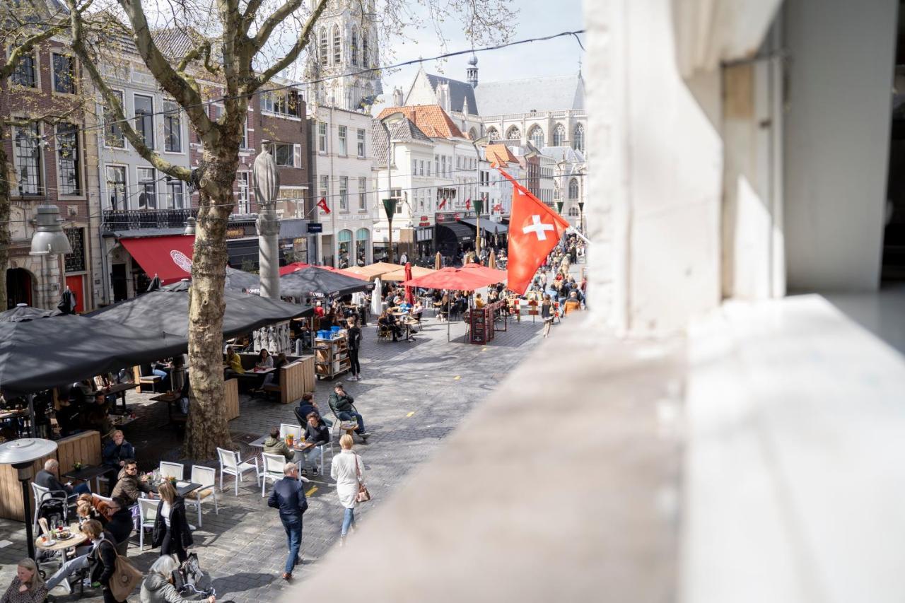 Ginny'S Studio Op De Grote Markt Breda Luaran gambar